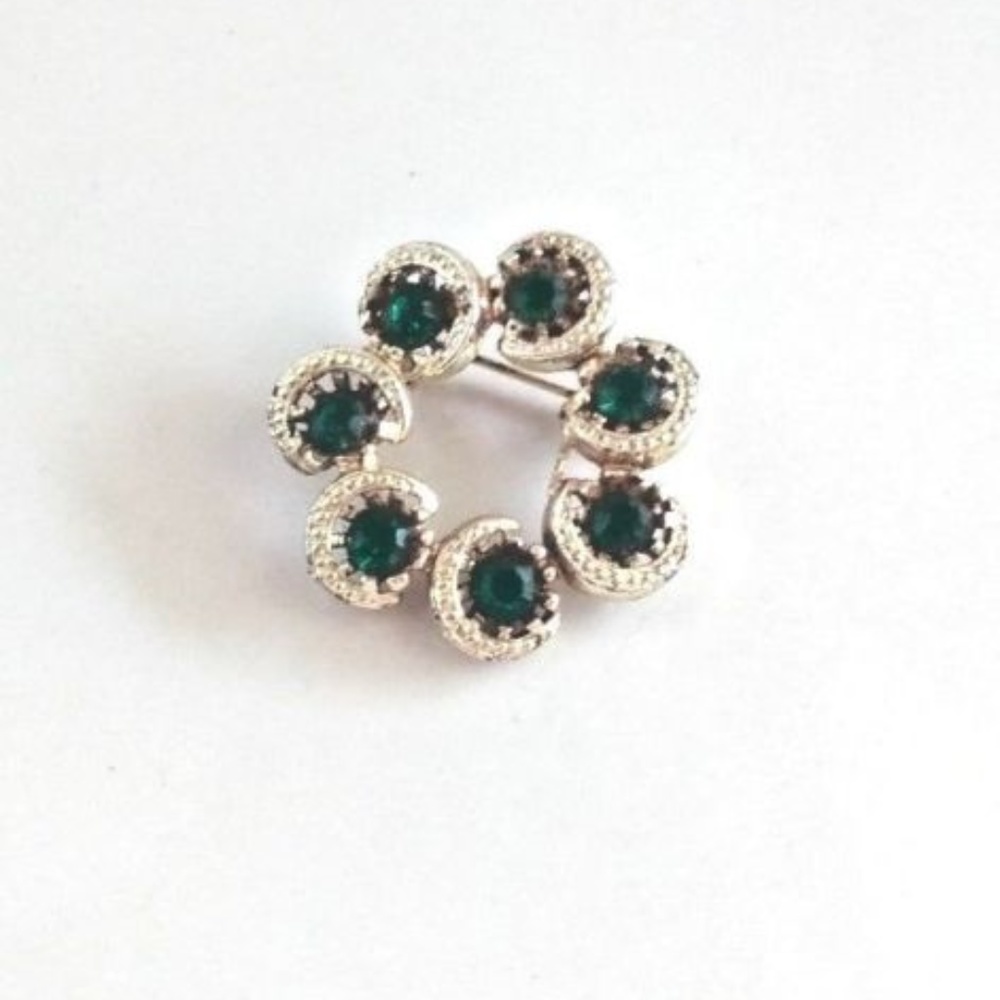 Vintage Green Rhinestone Circle Brooch Pin Vintage